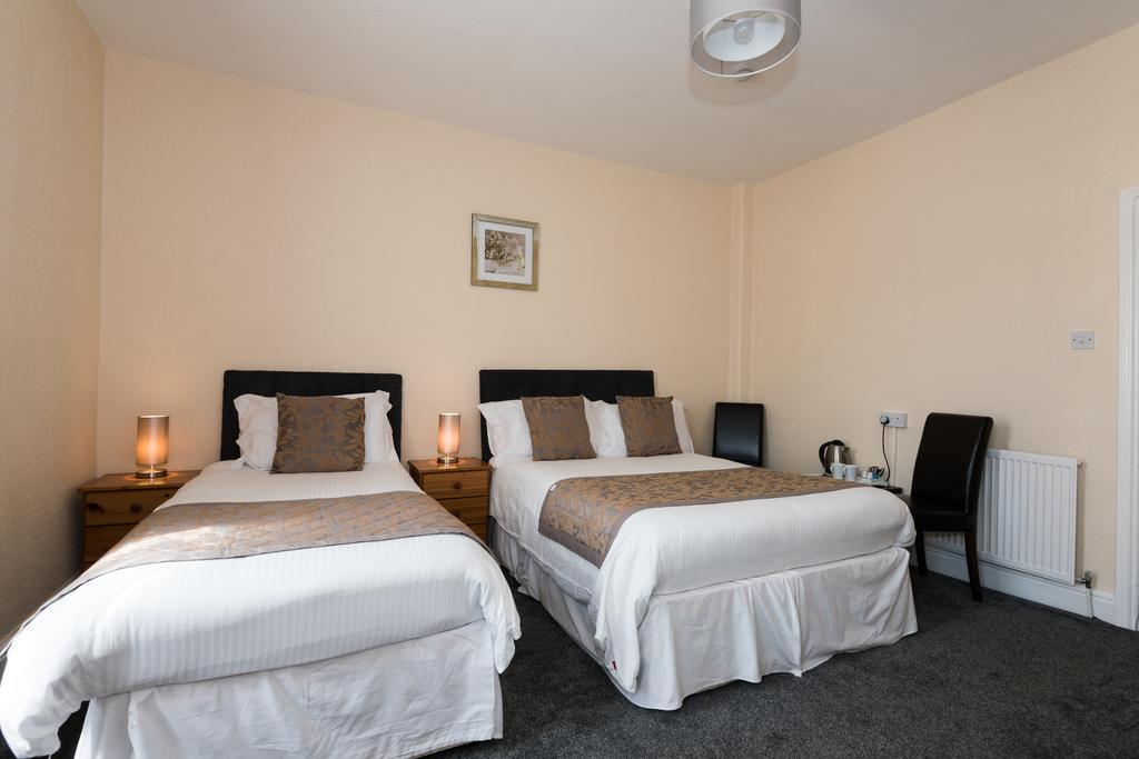 The Sea Crest Hotel Morecambe Buitenkant foto