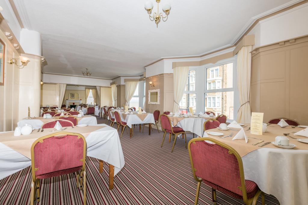The Sea Crest Hotel Morecambe Buitenkant foto