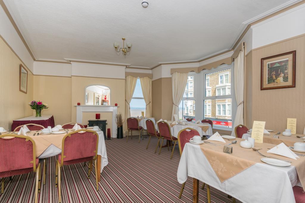 The Sea Crest Hotel Morecambe Buitenkant foto